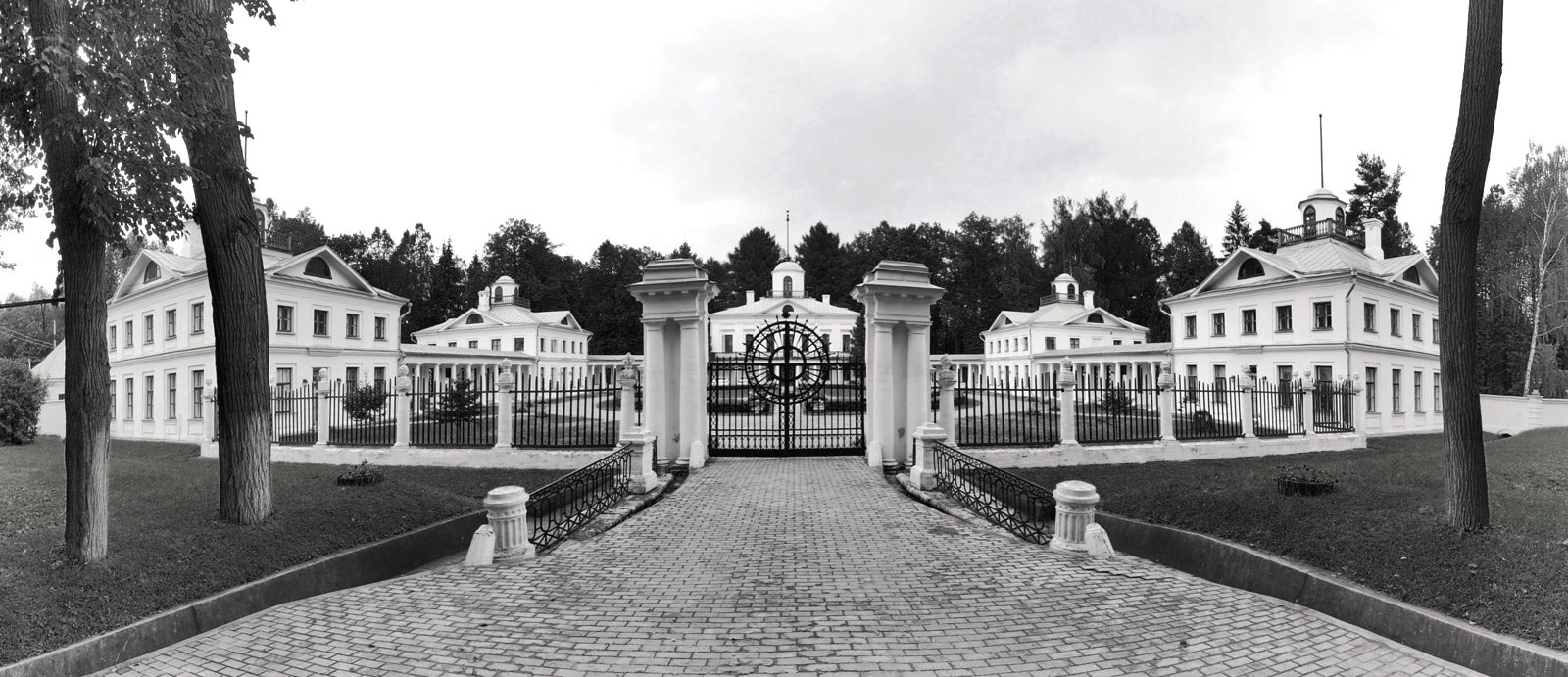 Средниково